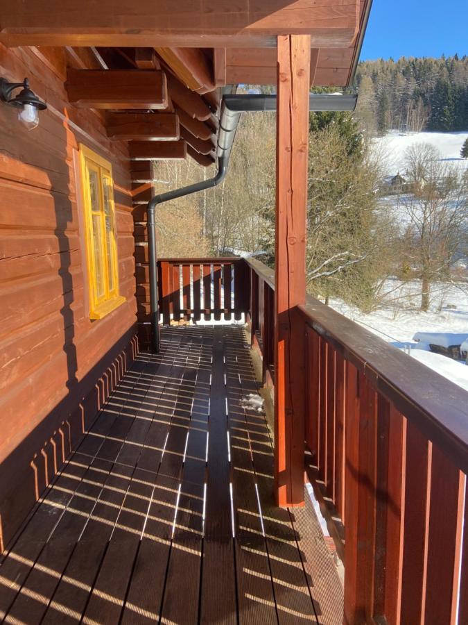 Rodinny Dum Na Slunecni Strani Dolni Dvur Exterior foto